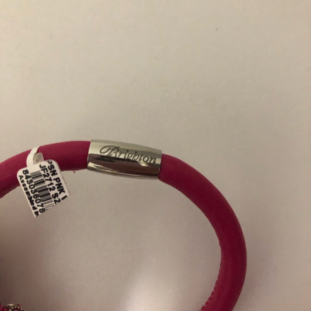 NWT Brighton Pink Woodstock Leather Bracelet With Pink Ribbon And Crystal Charms - Picture 3 of 5